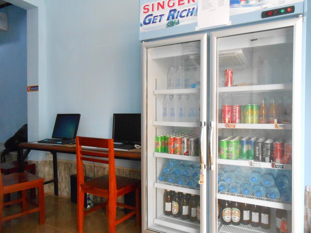 Lucky Backpacker Hostel Vientiane Exterior foto